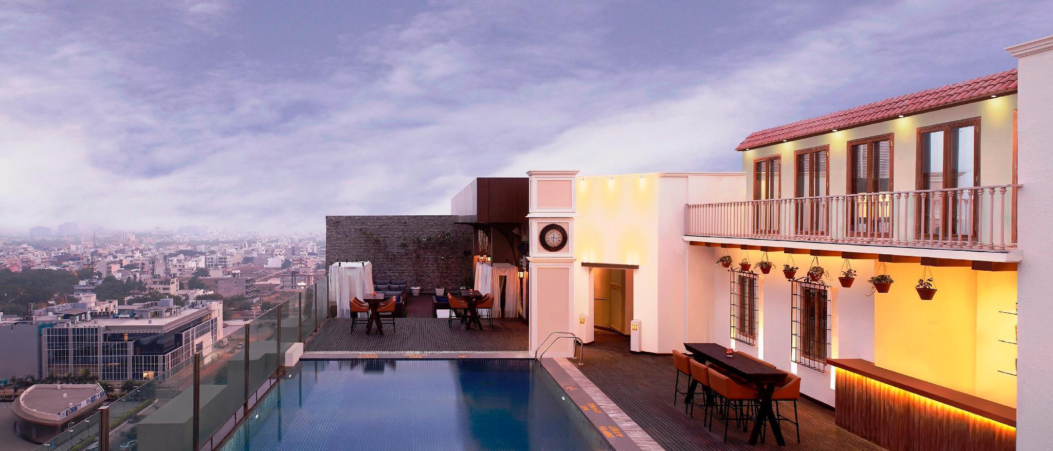 Doubletree By Hilton Gurugram Baani Square Ξενοδοχείο Γκουργκάον Εξωτερικό φωτογραφία